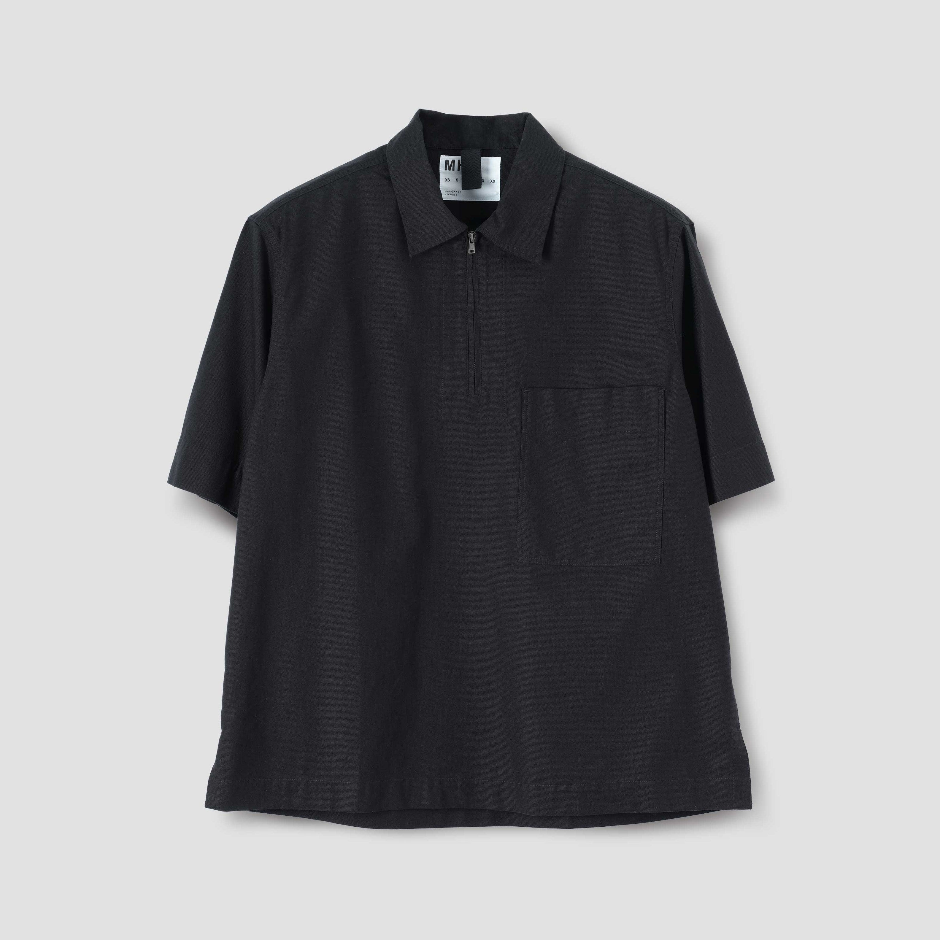 M Half Zip Pull On Shirt