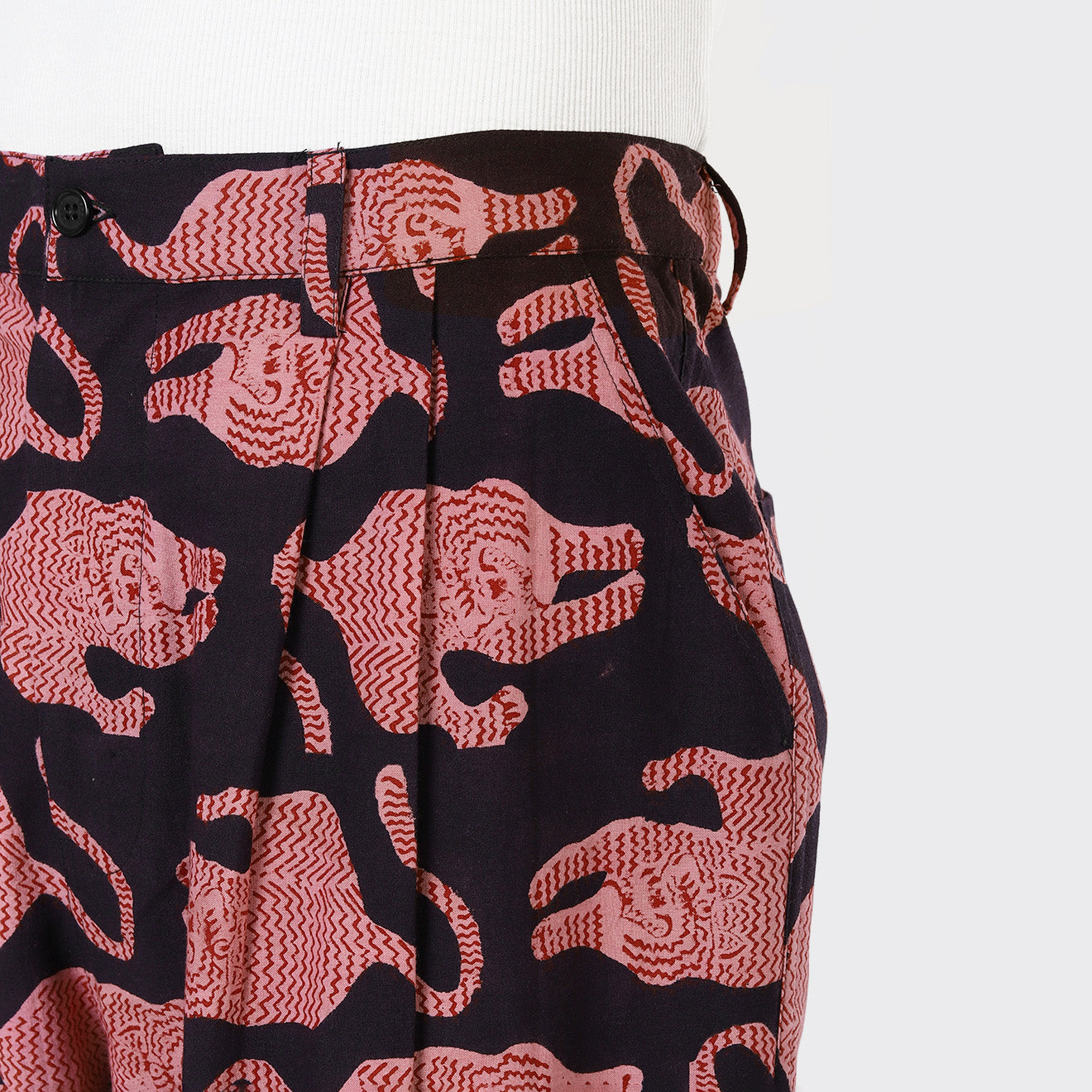 Armaan Double Pleat Shorts, Coral Block Print