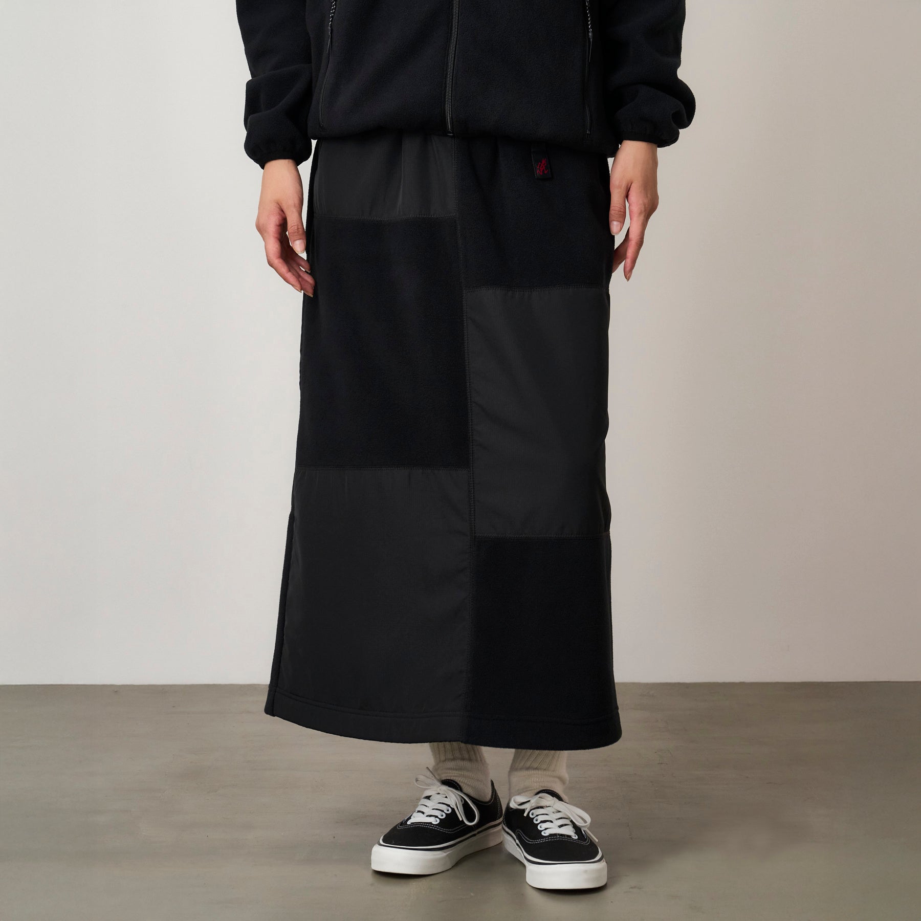 Thermal Fleece Patch Skirt