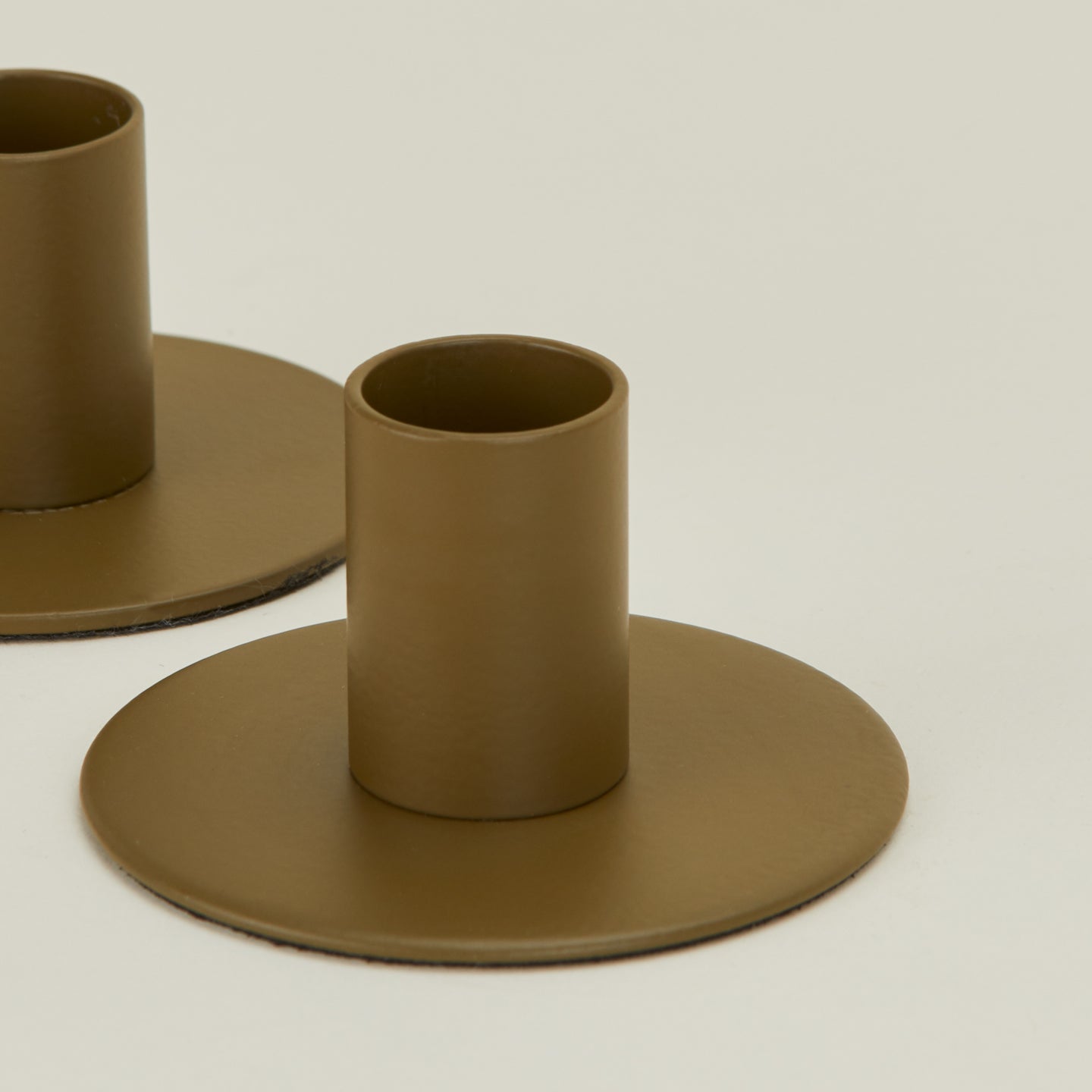 Essential Metal Candle Holder (Set of 2), Olive