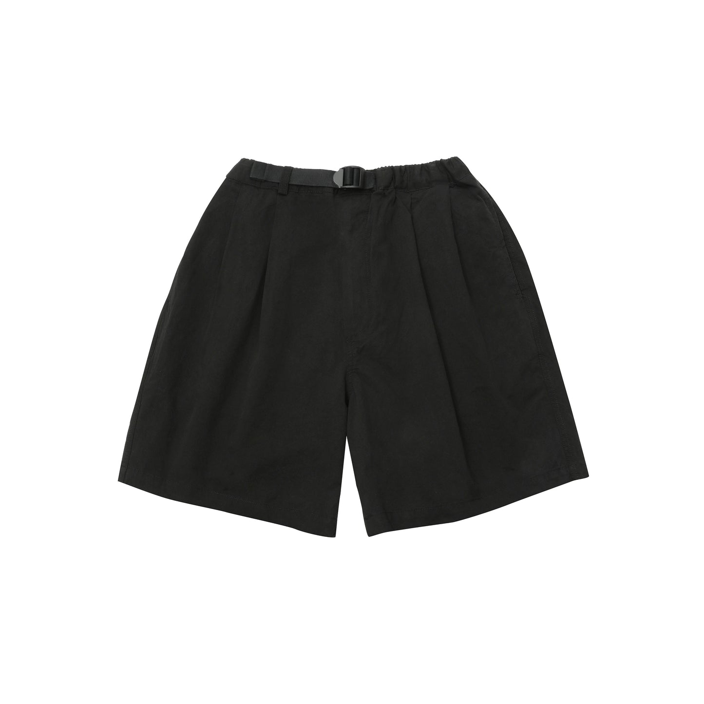 Kappy’s Two Tuck Wide Half Pants are black, knee-length shorts with a loose fit, pleated front, and an integrated belt at the waistband, shown against a white background.