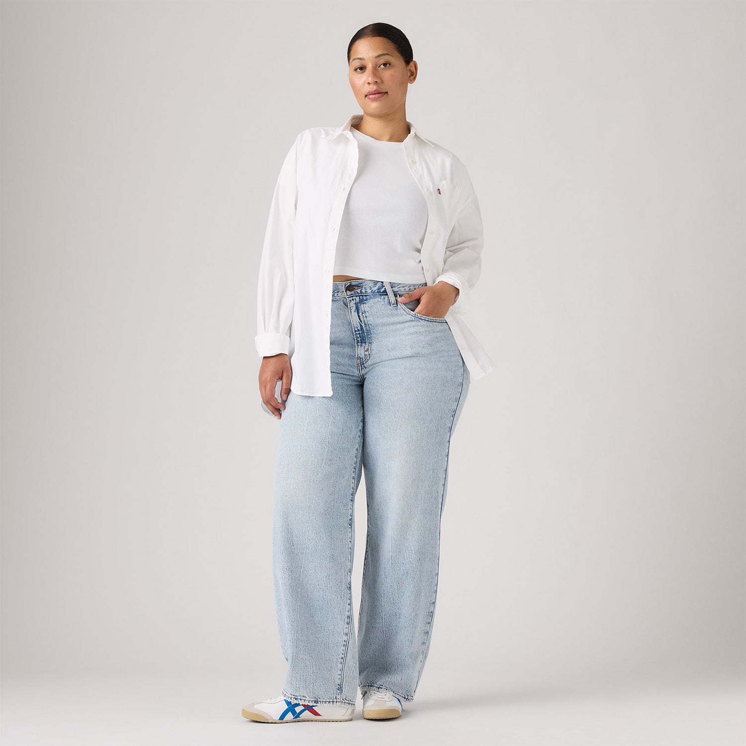 Baggy Dad -  Fan Flare Light Wash