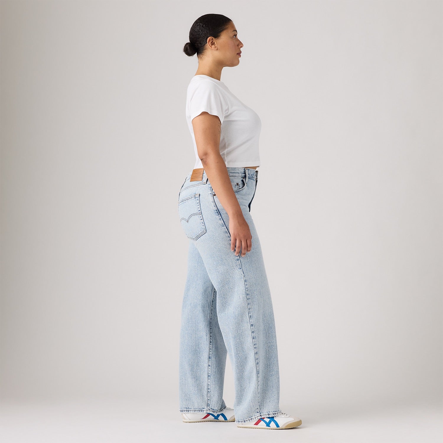 Baggy Dad -  Fan Flare Light Wash