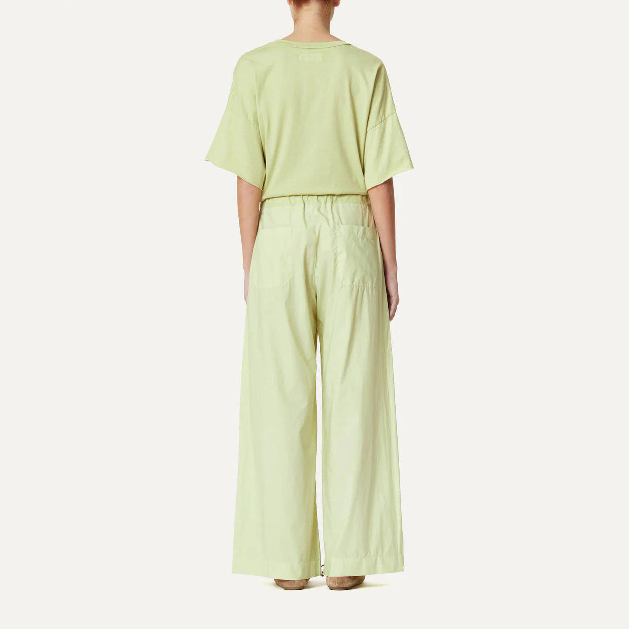 Panta Diana Pant, Clara