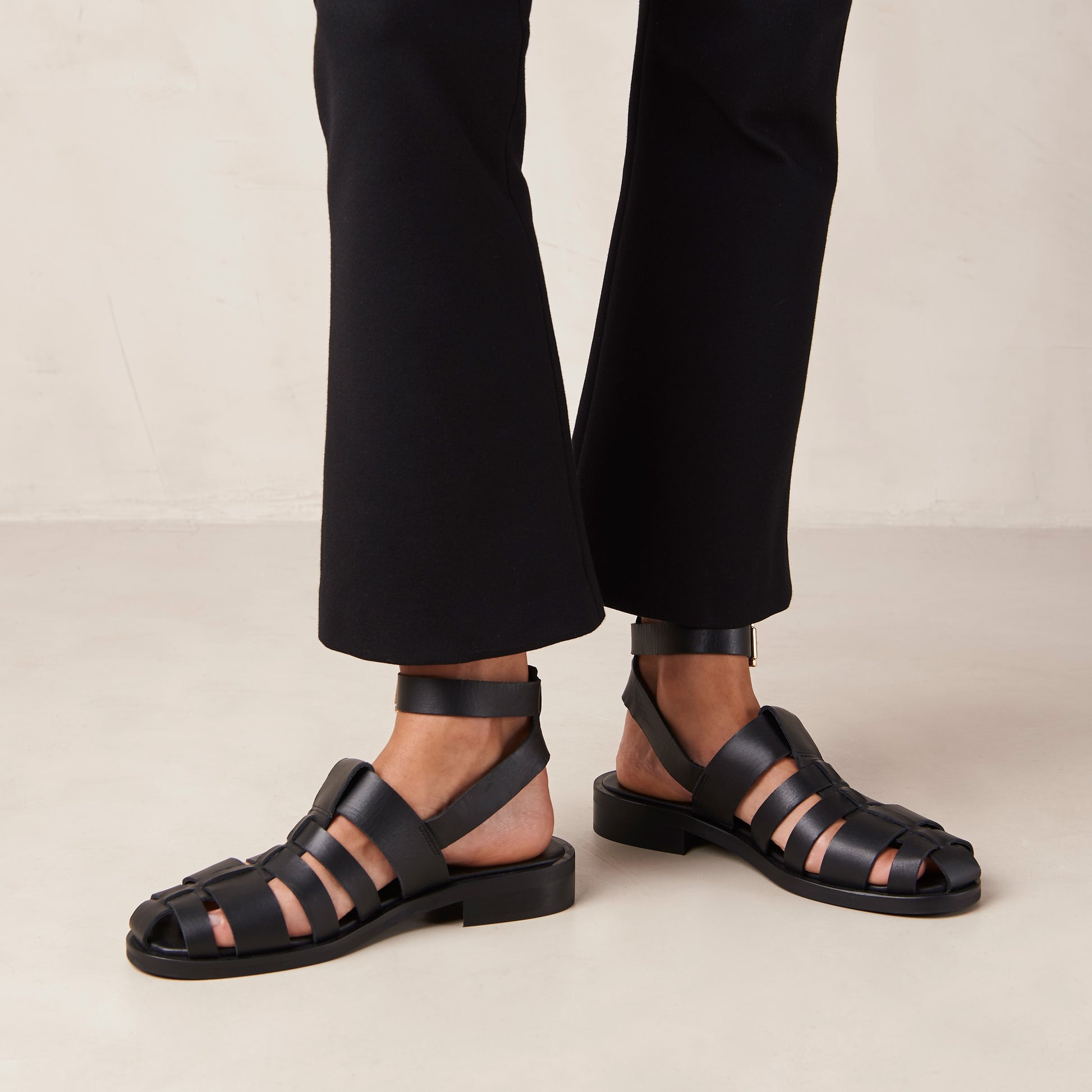 Alohas W Sandals Perry Sandal, Black