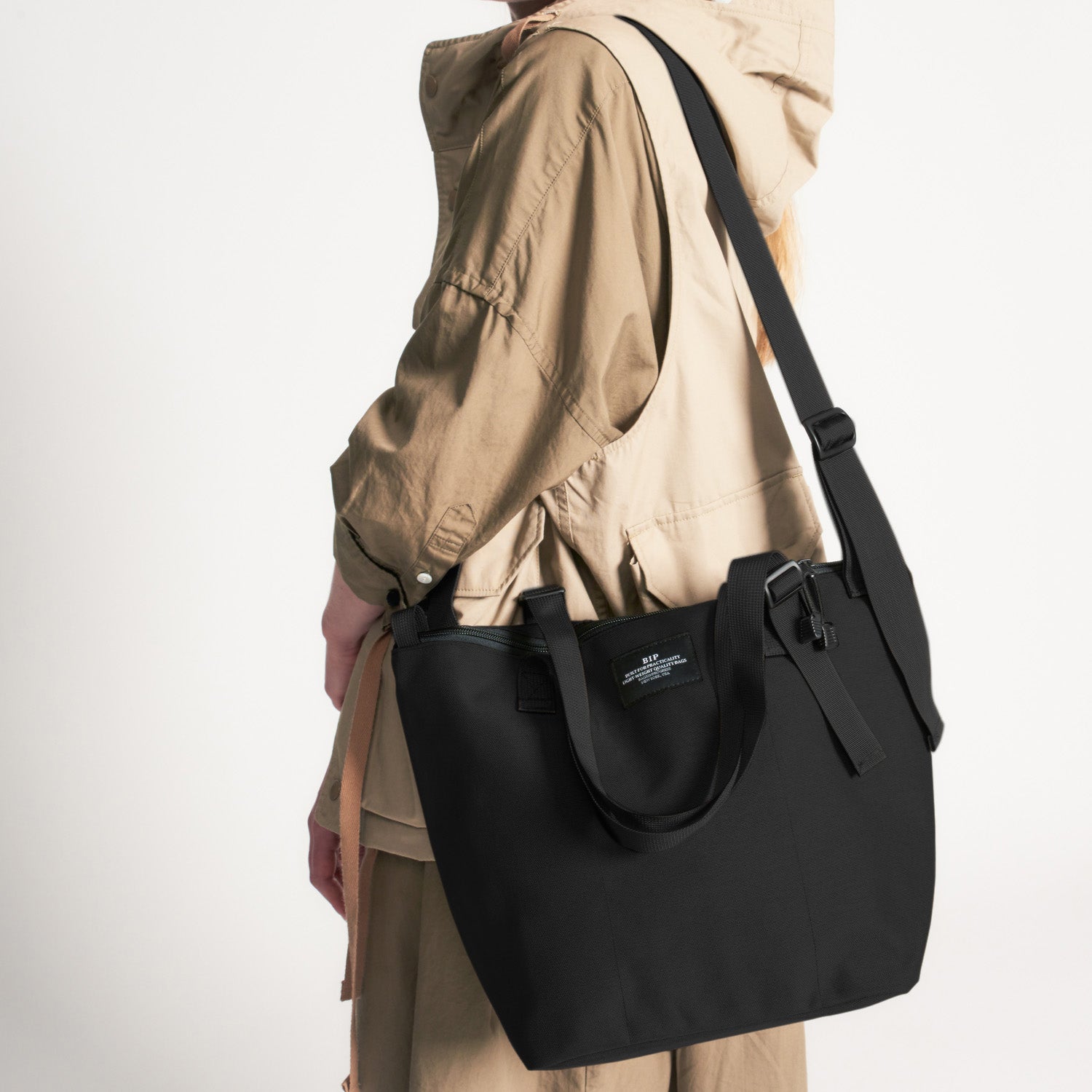 Bags in Progress U Bags Black Travel Duffle Small