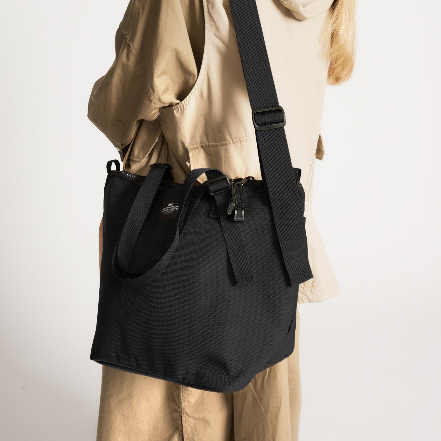 Bags in Progress U Bags Black Travel Duffle Small