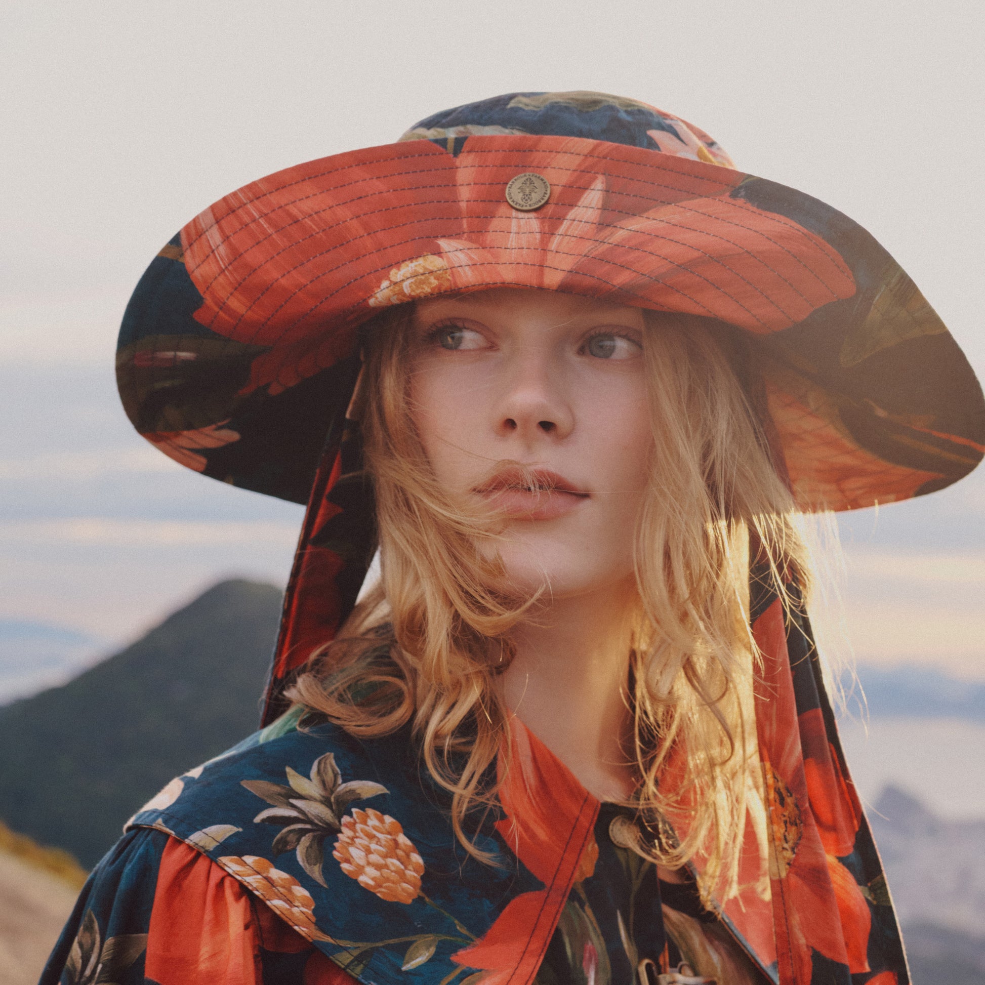 Barbour Women Wildflower Sun Hat - Navy Wildflower