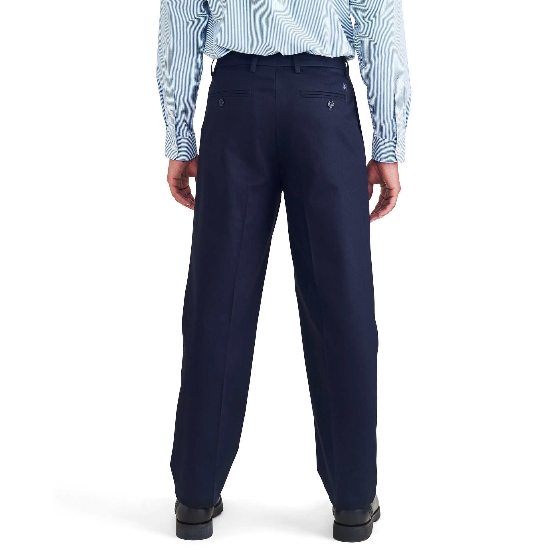 Dockers M pants M's Signature Iron Free Pleated Khaki