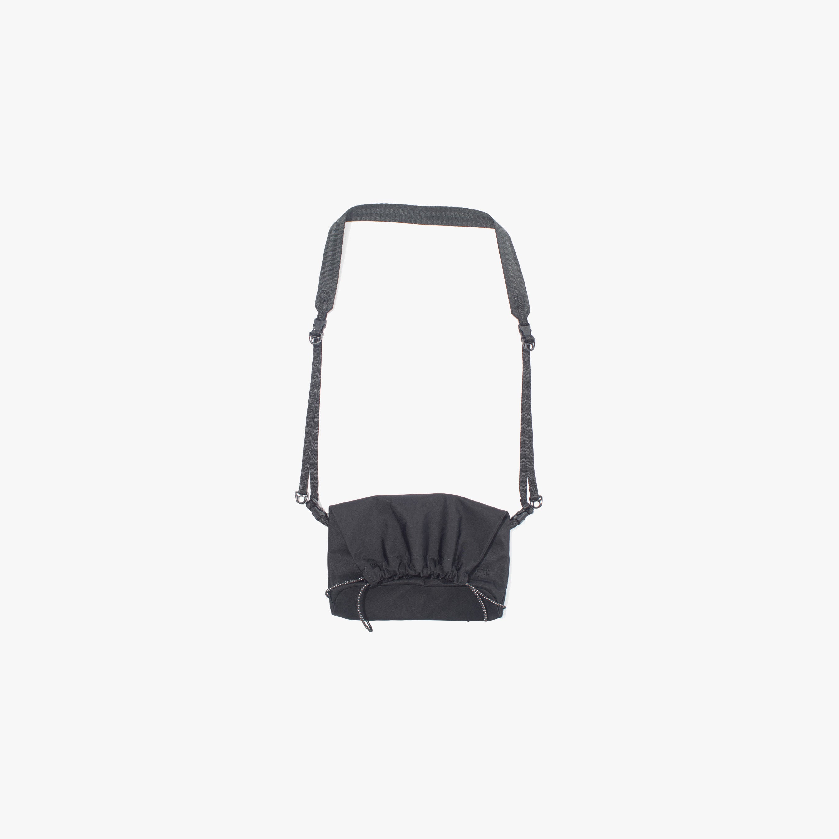 F/CE Bag Black / O/S TEXTURED TWILL DRAWSTRING SACOCHE - Black