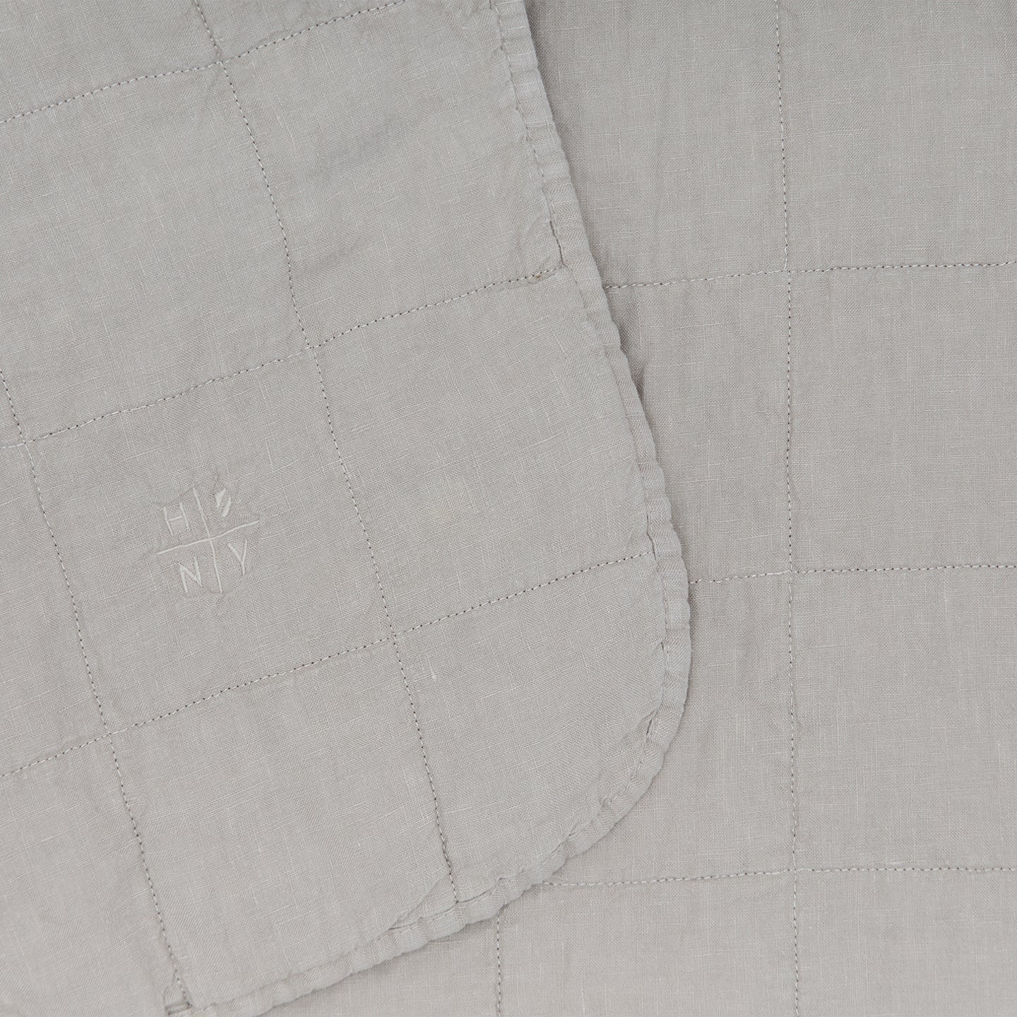 Hawkins New York Bedding Light Grey Simple Linen Quilt - King