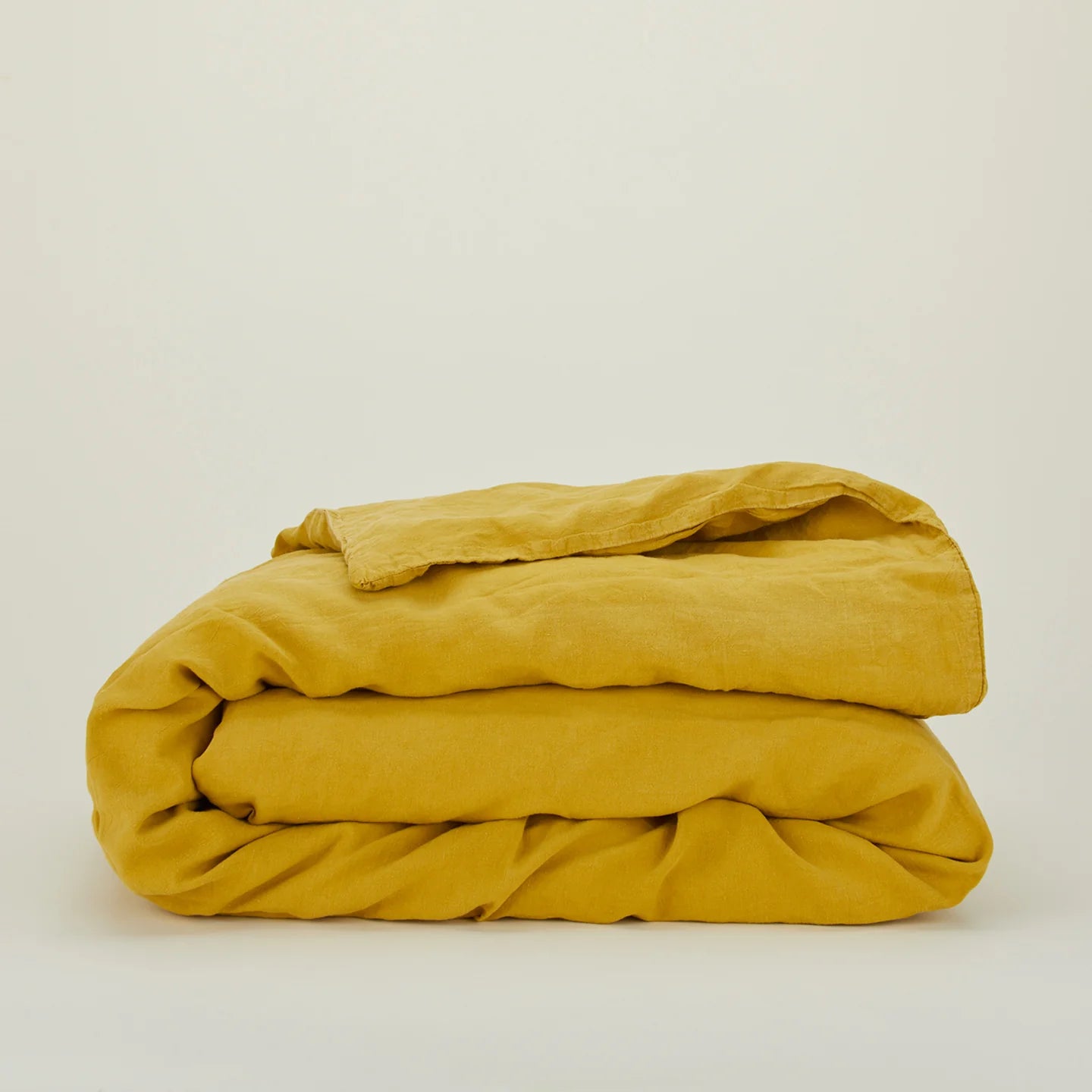Hawkins New York Bedding Mustard Simple Linen Quilt - Queen