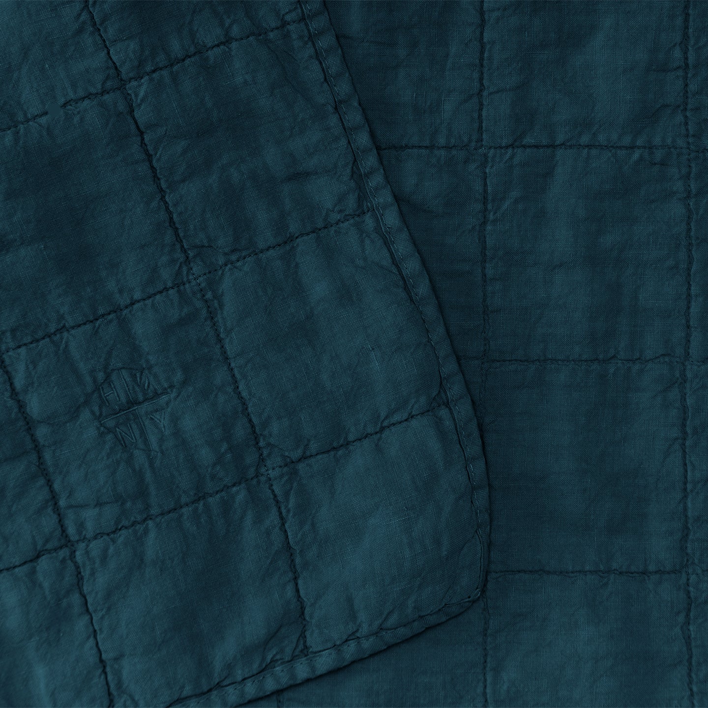 Hawkins New York Bedding Peacock Simple Linen Quilt - King