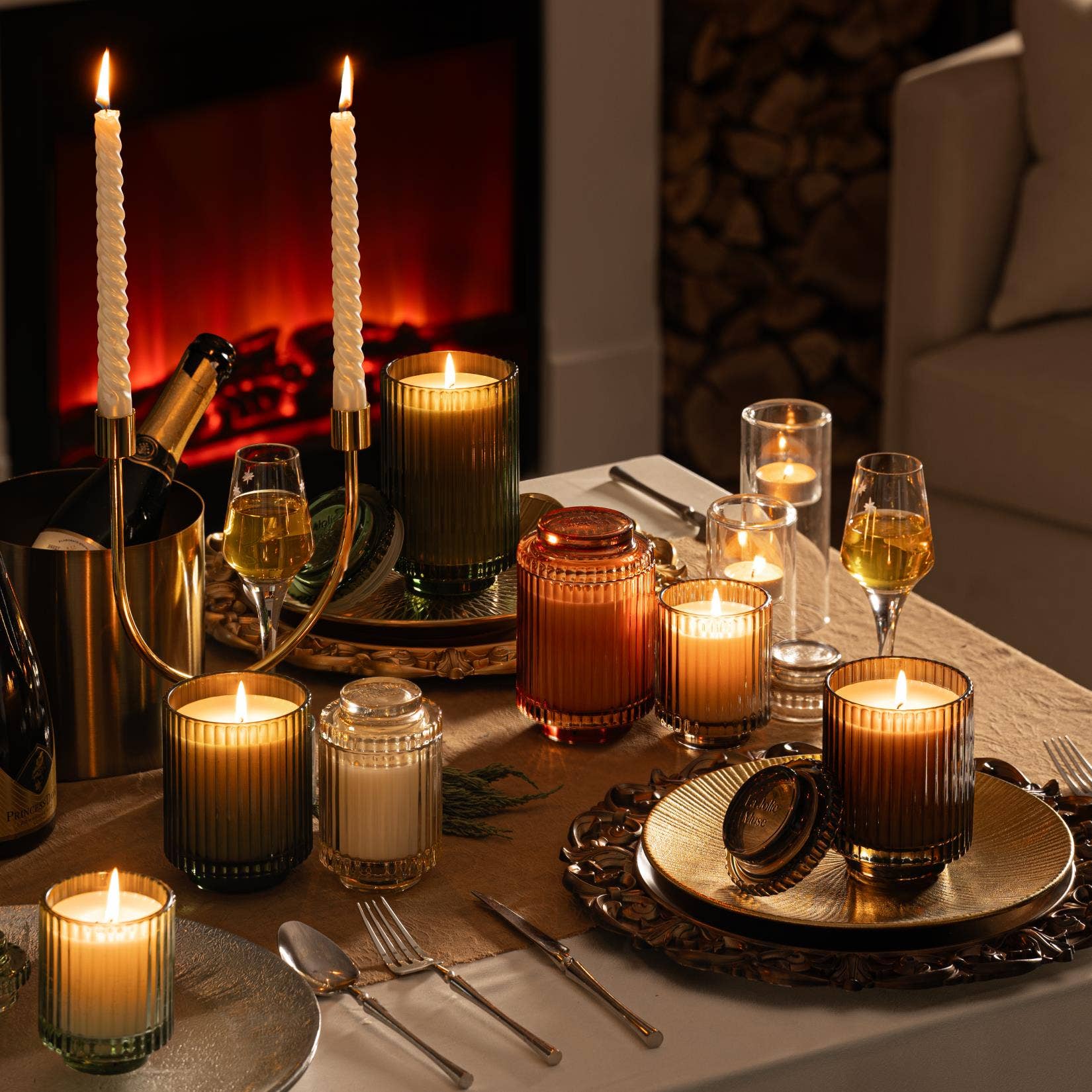 La Jolie Muse Amelie - Bora Bora 7oz Candle