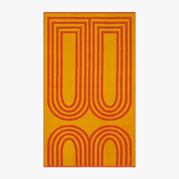 Lateral Objects towel Arc Towel