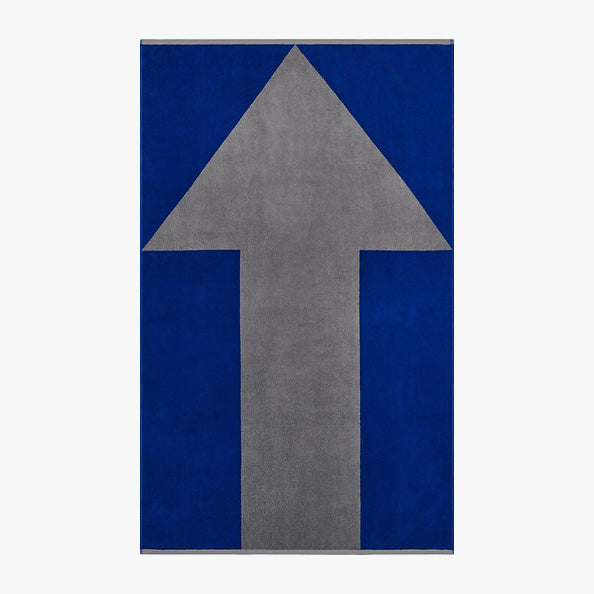 Lateral Objects towel Up Towel