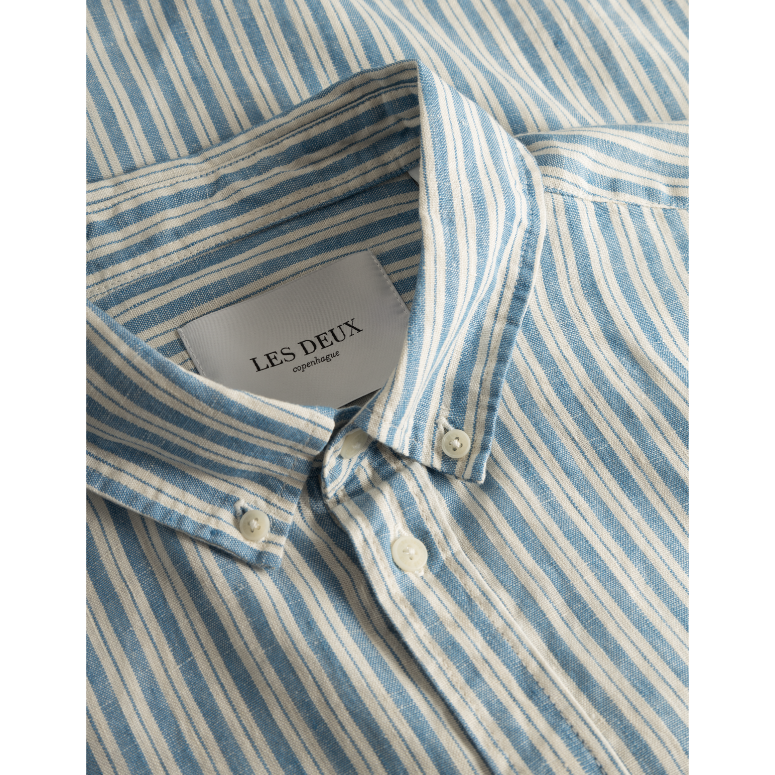 Les Deux M LS Button Down Shirt Kristian Linen B.D. Shirt, Washed Denim Blue/Ivory