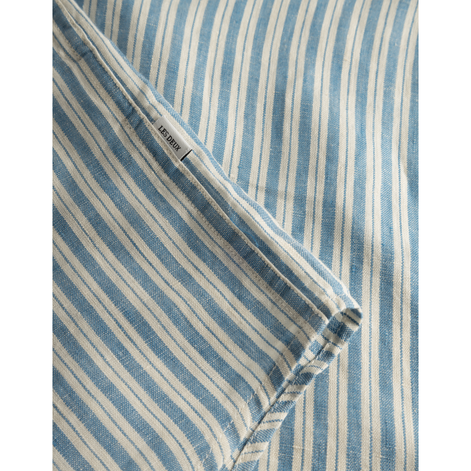Les Deux M LS Button Down Shirt Kristian Linen B.D. Shirt, Washed Denim Blue/Ivory