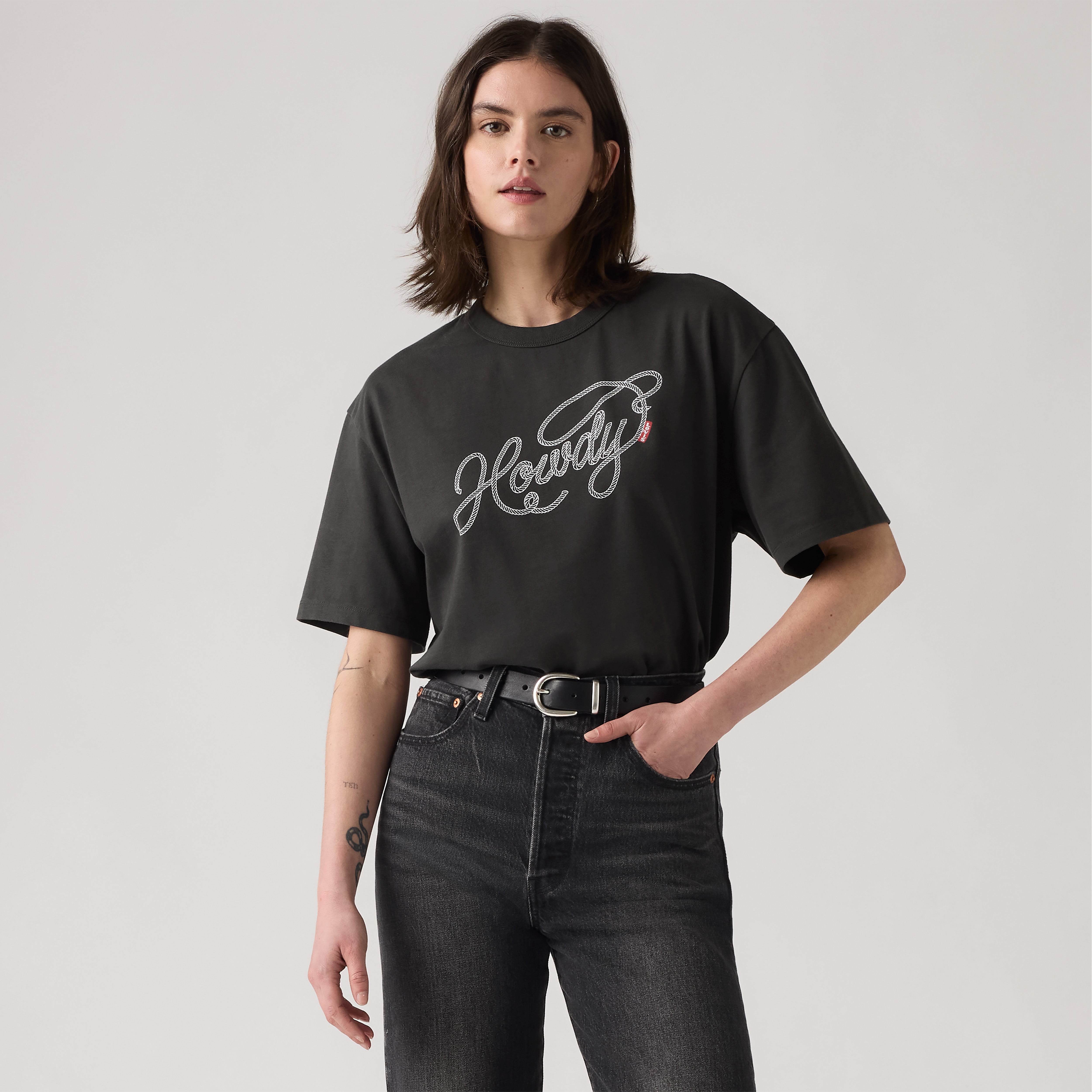 Levis Short Sleeve Tees Tabor Tee Howdy Script Pirate - Black