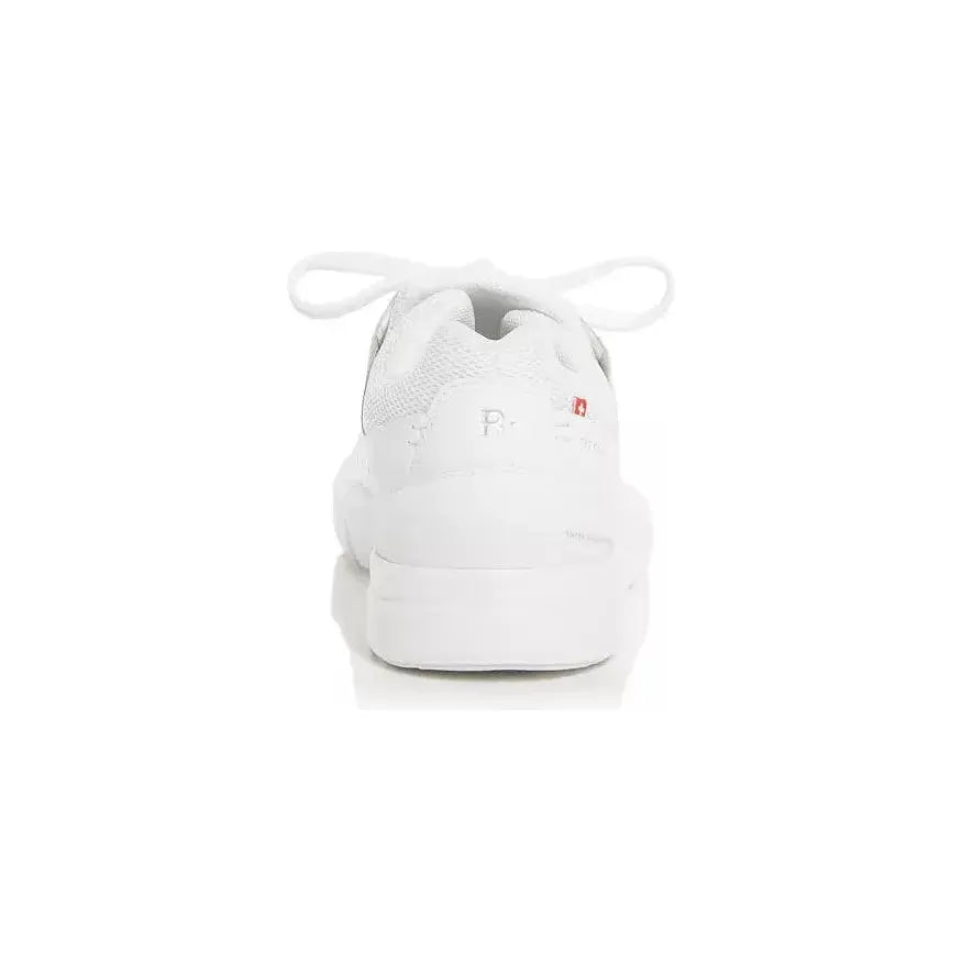 On Running M Sneakers W The Roger Advantage, All White