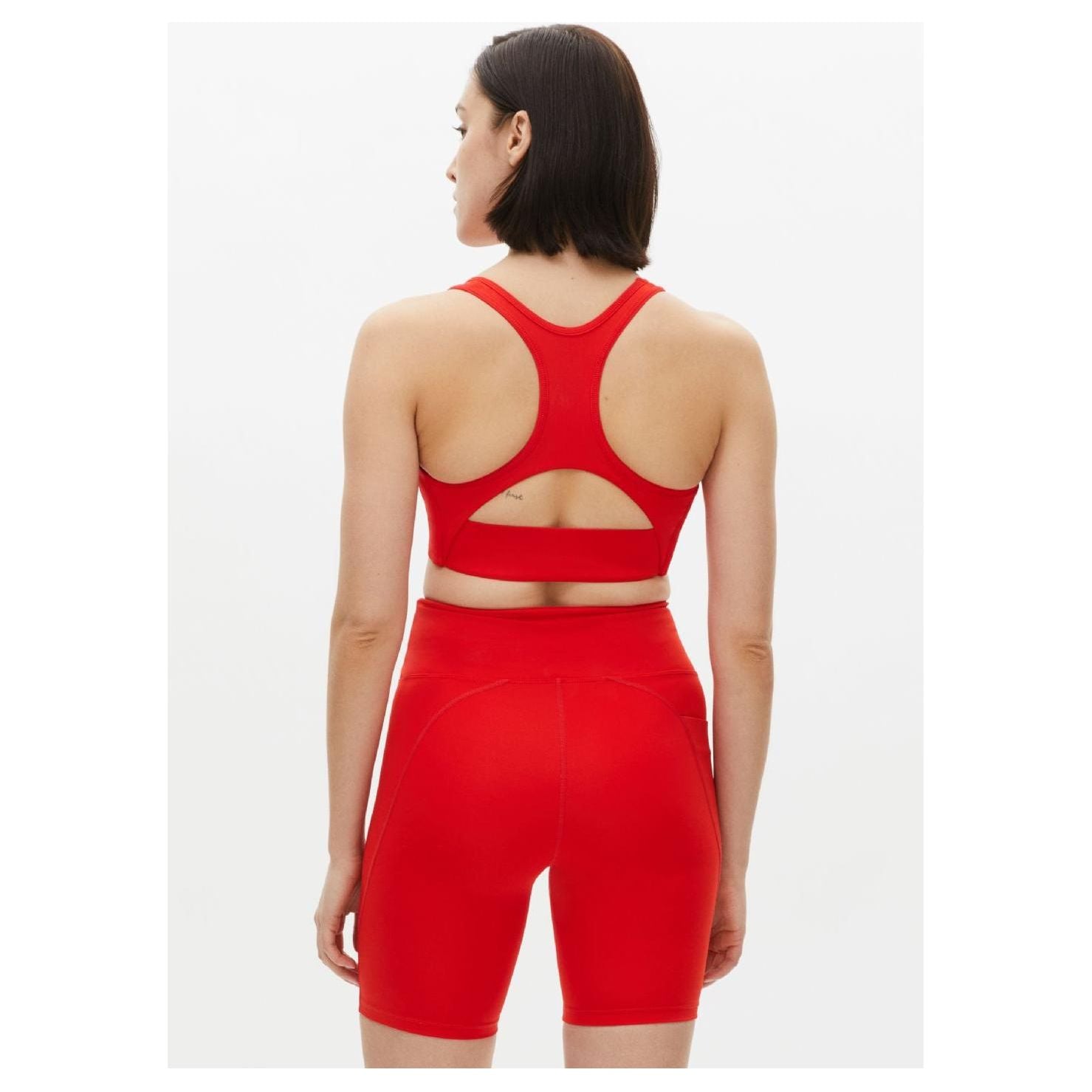 Flattering Sports Bra, Red Westerlind