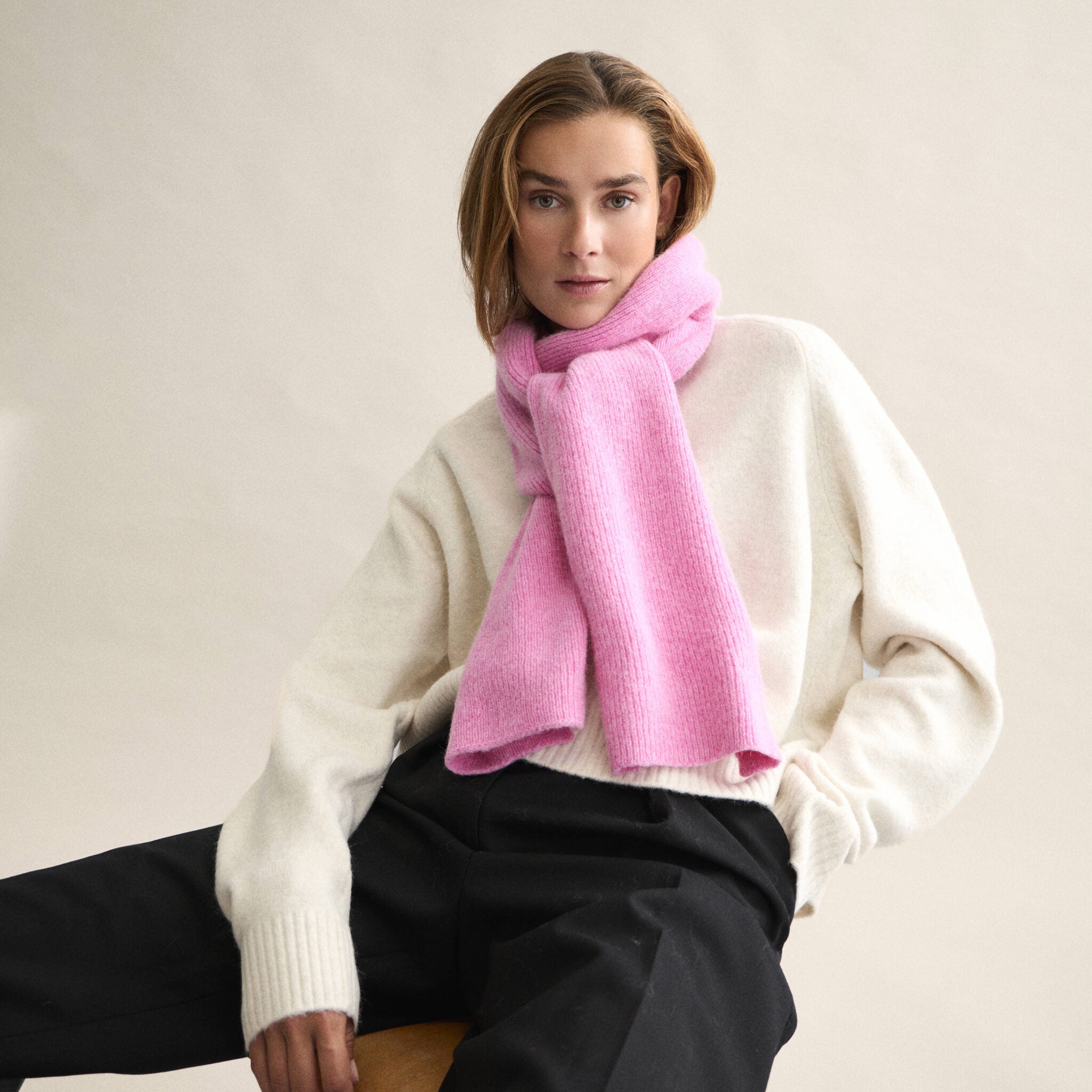 Scarf, Taffy