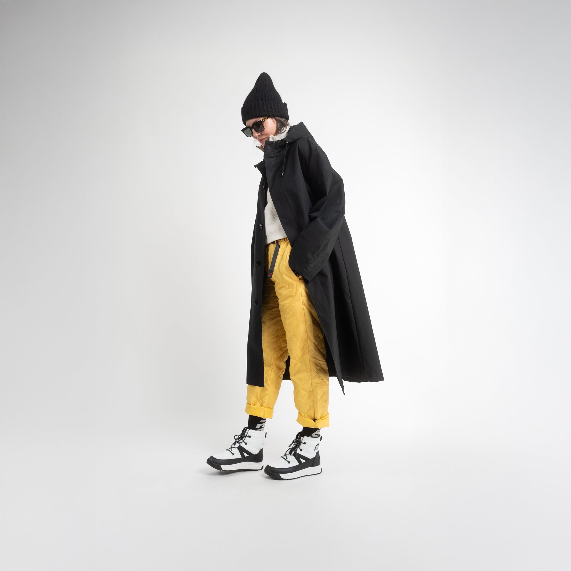 Sorel Shoes W's Whitney™ III Mid WP Boot -Salt/Black